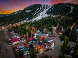 Wander Snoqualmie Pass - Image 2